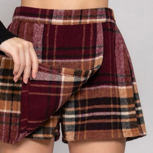 Amazing Lace Women’s Clueless Plaid Wool Blend Skort, Size Small - Picture 2 of 12